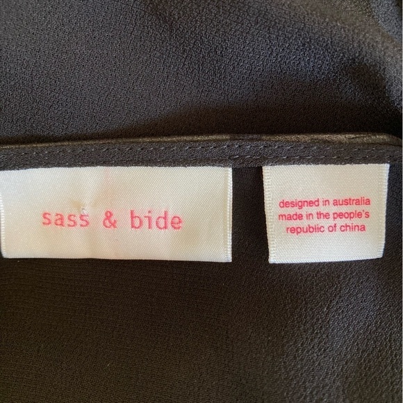 Sass and Bide Sheer Split Back Top - Picture 4 of 9